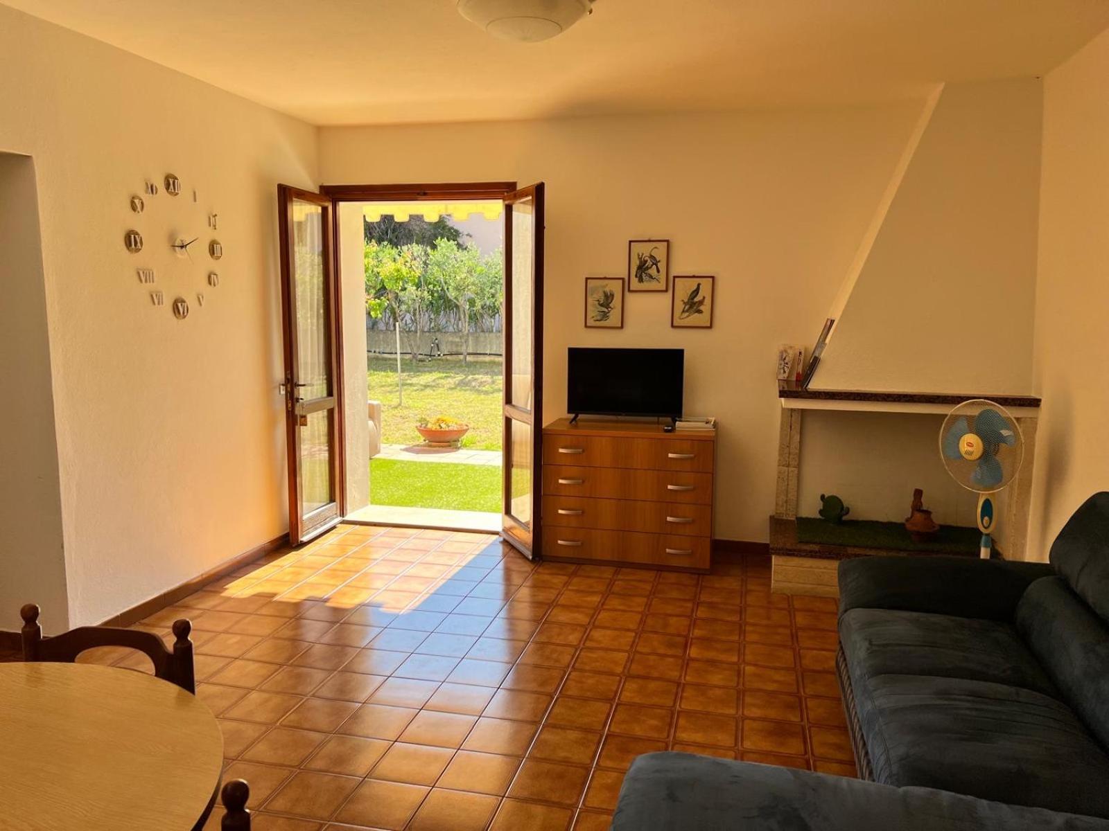 Private Apartment With Garden Канниджионе Экстерьер фото